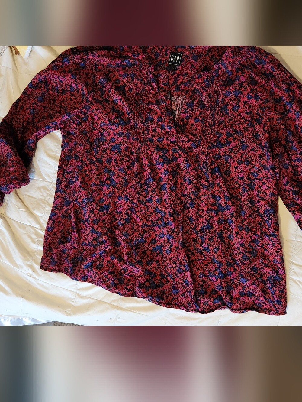 GAP Vibrant Pinks and Navy Floral Split-Neck Blouse